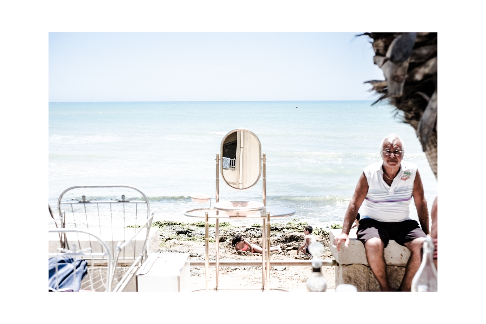 Immobili sotto il caldo sole di sicilia – street photography di Andrea Scirè