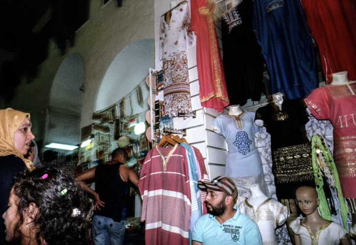 2017 09 06 29 726x500 - Beyond the market (Nabeul -Tunisia) a Film Street Photography Session with leica M6 - fotostreet.it