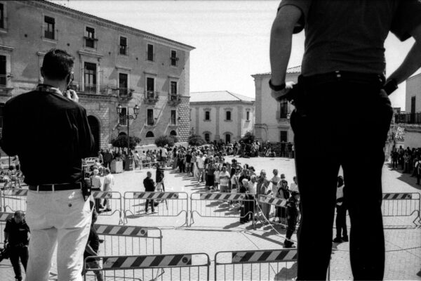 Funerale Pippo Baudo - Militello In Val di Catania - Andrea Scirè Street Photography